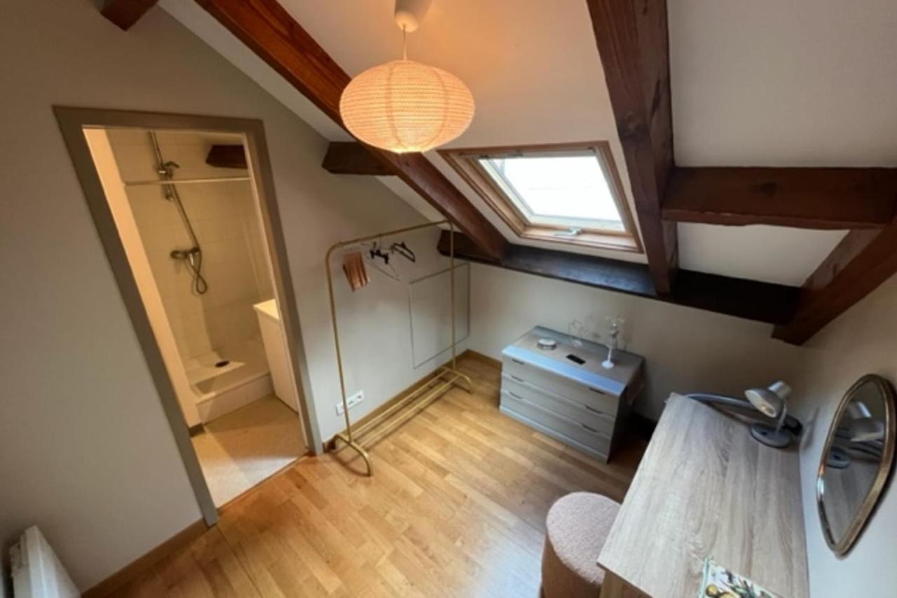 Appartement Comfortable Near The Heart Of *